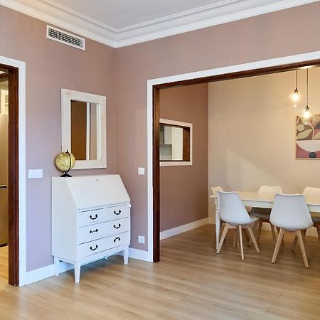 Casa Cosi - Casanova 6 Apartment Барселона Екстериор снимка