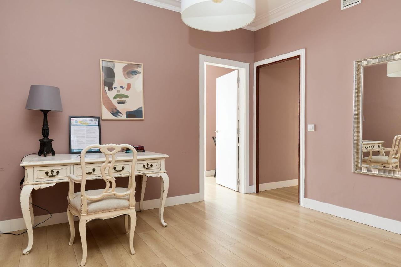 Casa Cosi - Casanova 6 Apartment Барселона Екстериор снимка